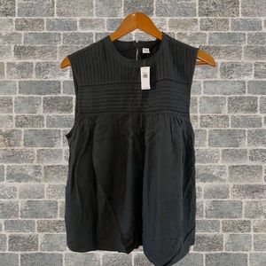 Old Navy Sleeveless Top NWT
